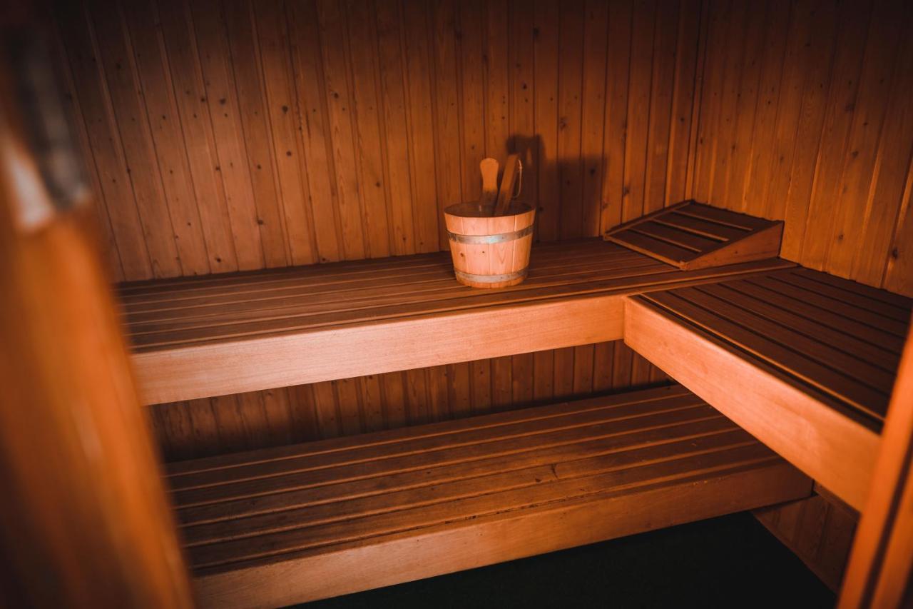 Luxe Vakantiehuis In Het Bos Met Jacuzzi En Sauna Lunteren Εξωτερικό φωτογραφία