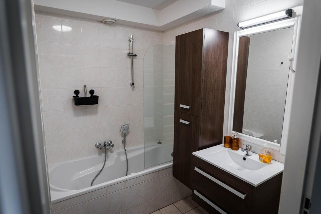 Luxe Vakantiehuis In Het Bos Met Jacuzzi En Sauna Lunteren Εξωτερικό φωτογραφία